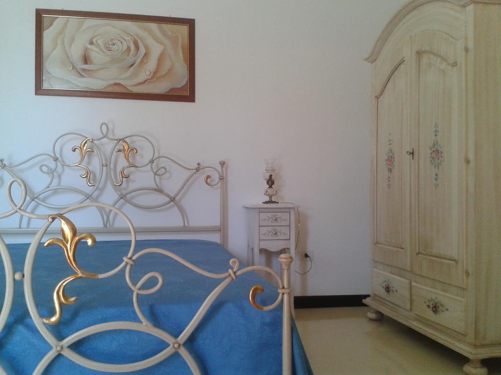 Tenuta La Spezia Carpignano Salentino Szoba fotó